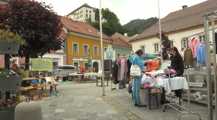 Flohmarkt am Hauptplatz